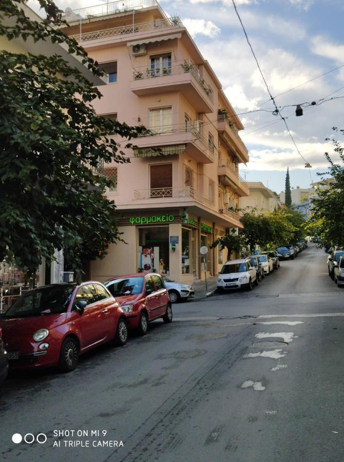 Minimal Apartment On The Shadow Of The Acropolis Athens Exterior photo